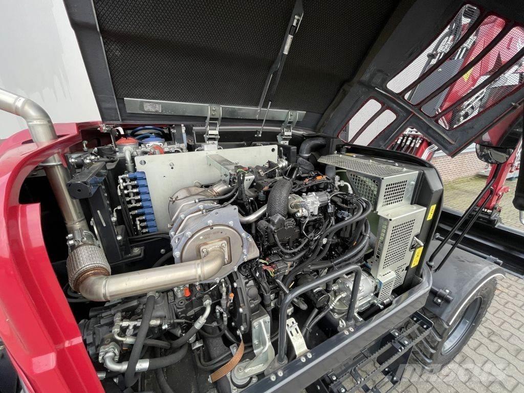 Yanmar B75W حفارات بعجل