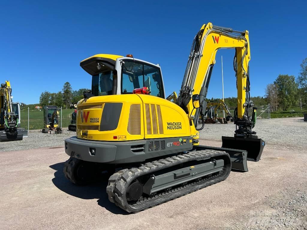 Wacker Neuson ET90 حفارات وسط 7 طن - 12 طن