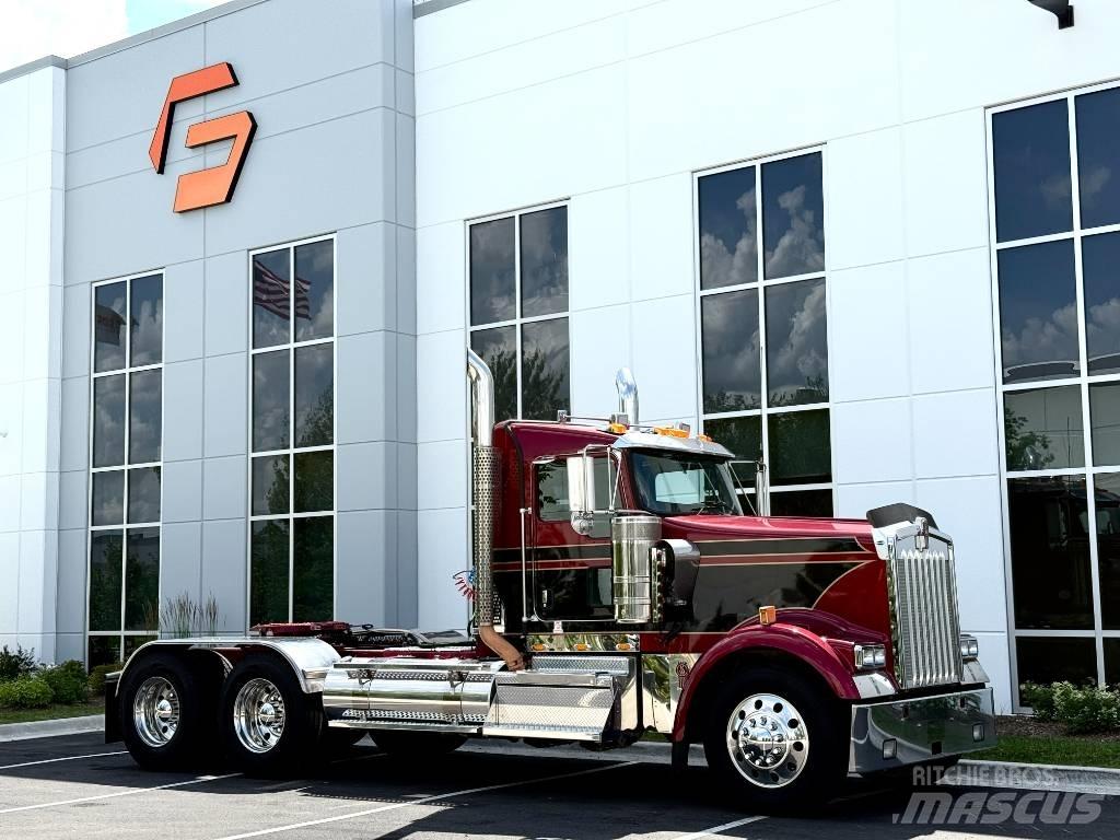 Kenworth W900 وحدات الجر