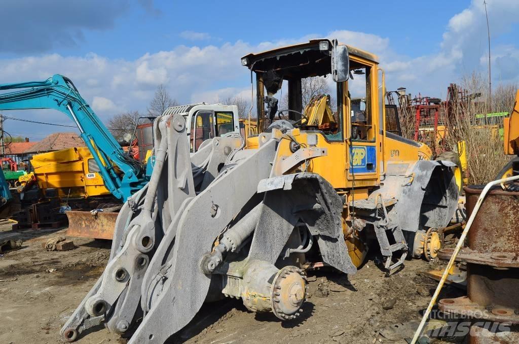 Volvo L110E لوادر بعجل