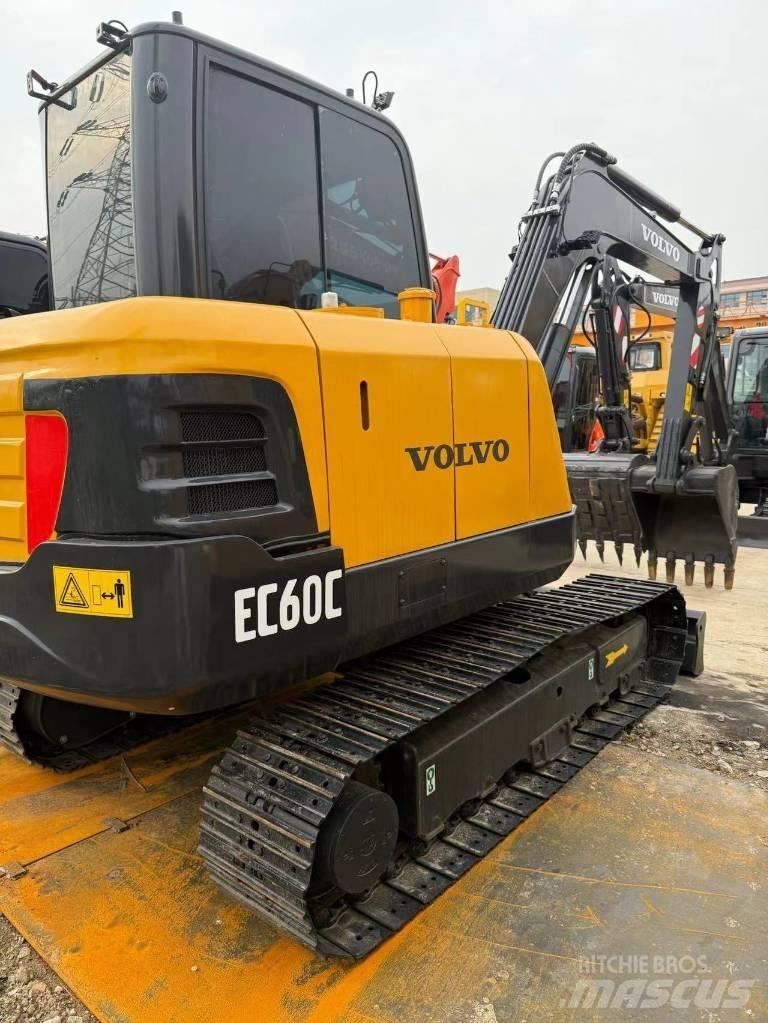 Volvo EC 60 حفارات زحافة