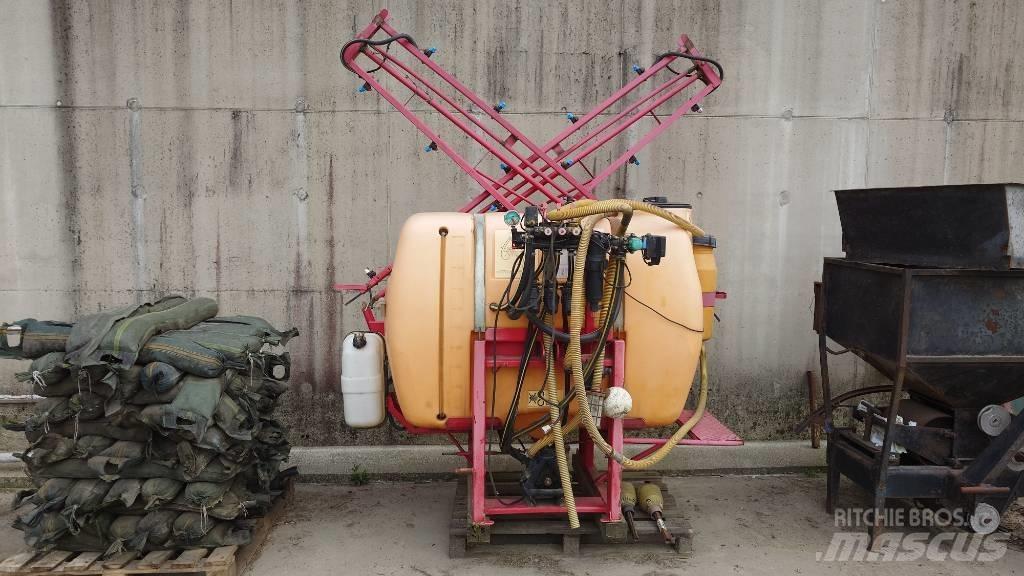 Junkkari 87900 رشاشات محمولة