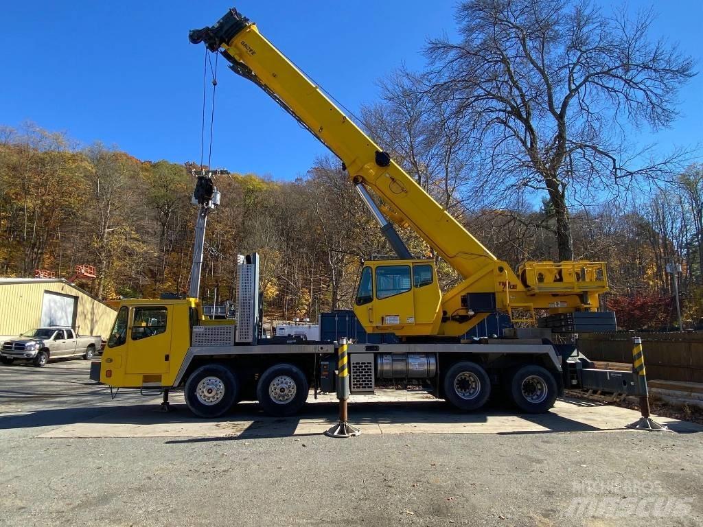 Grove TMS 700 E شاحنات الرافعات