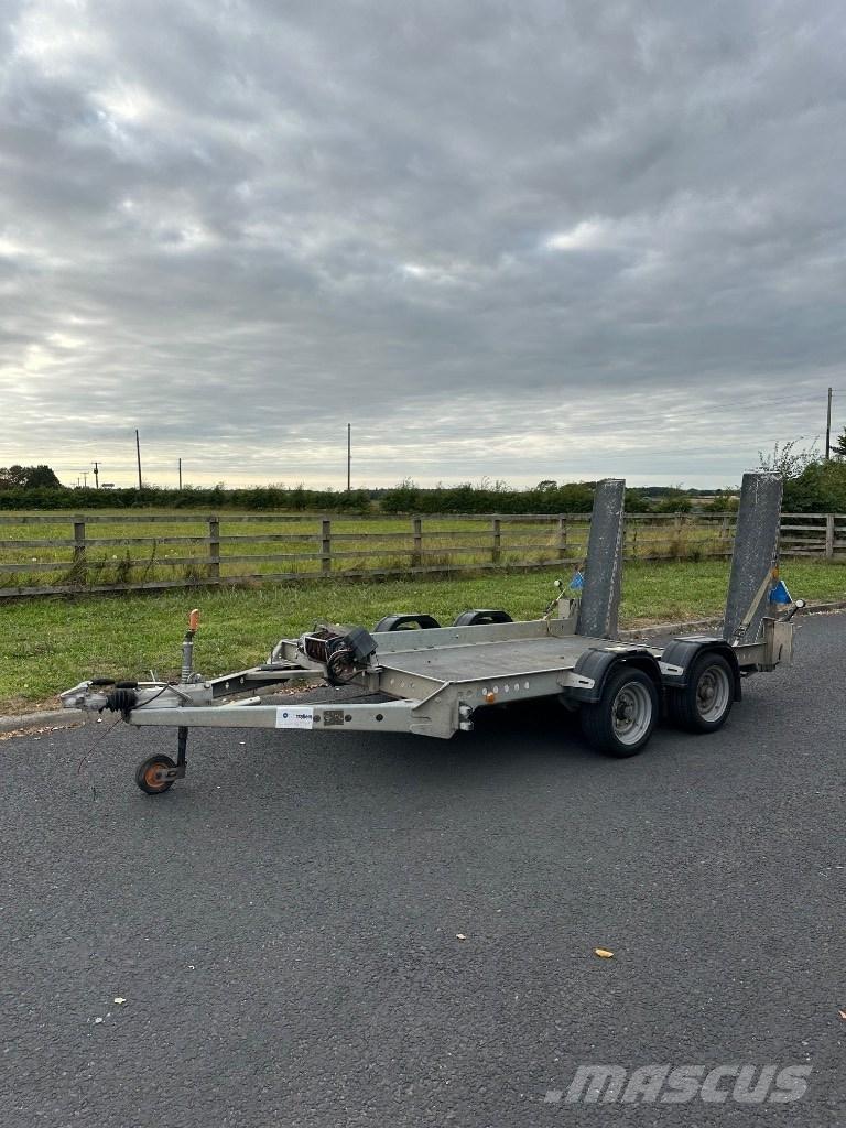  MOTIV TC3000 مقطورات خفيفة