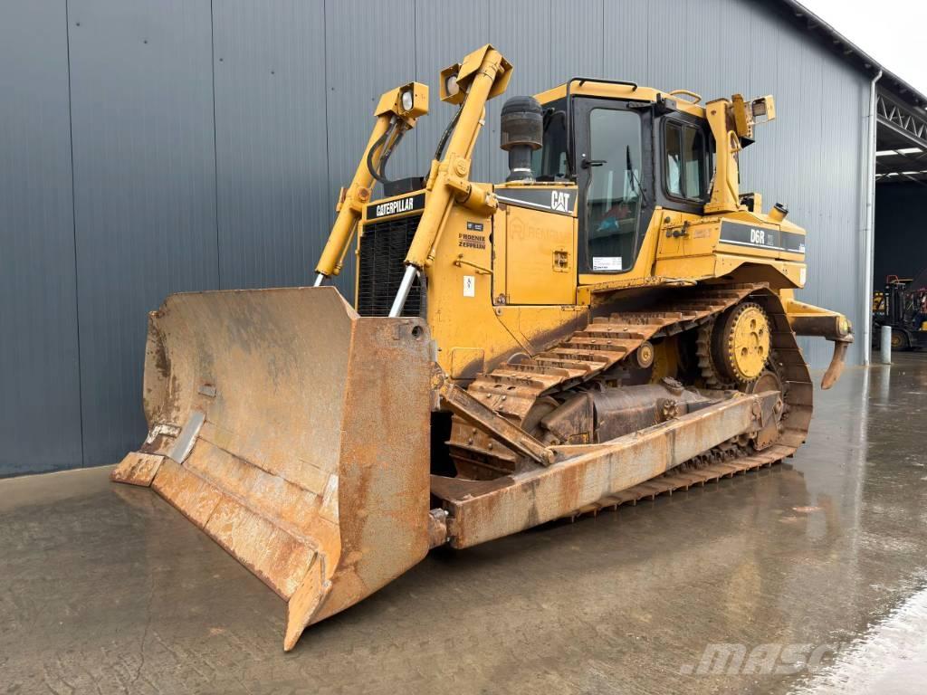 CAT D6R III XL بلدوزرات مجنزرة