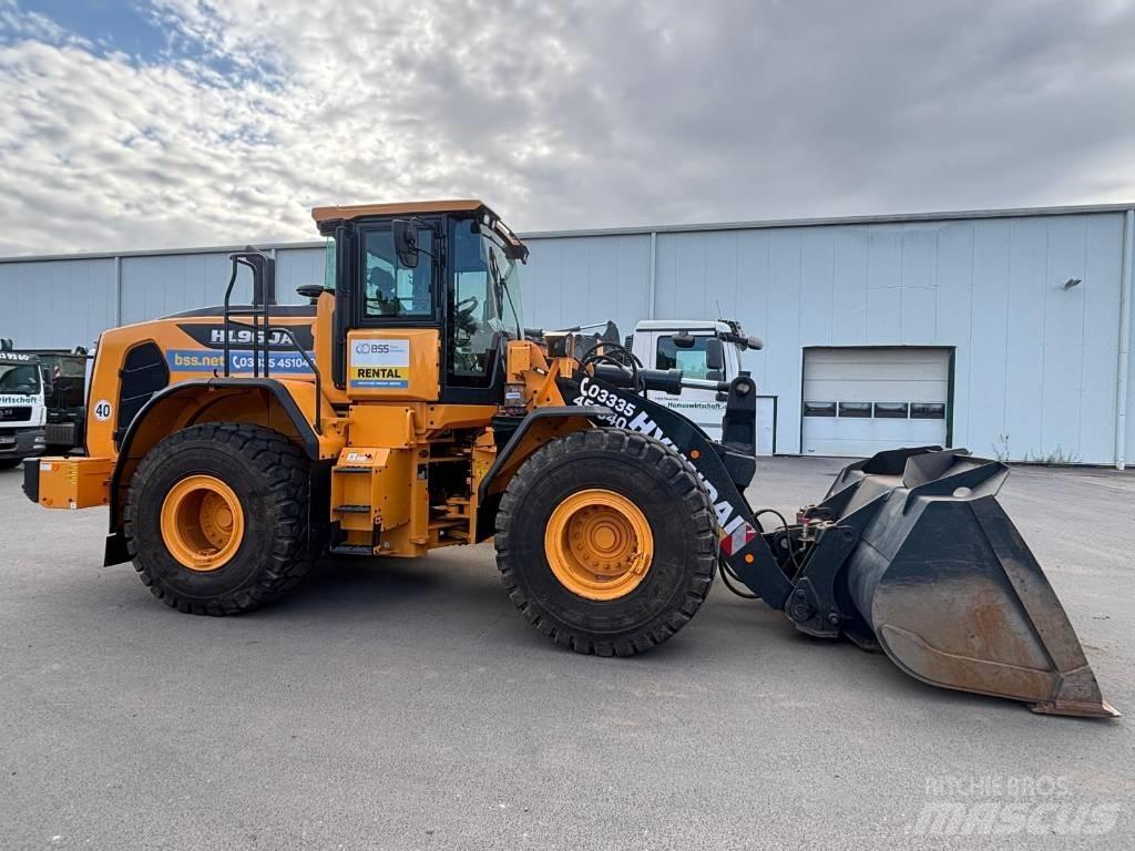 Hyundai HL 960 A لوادر بعجل