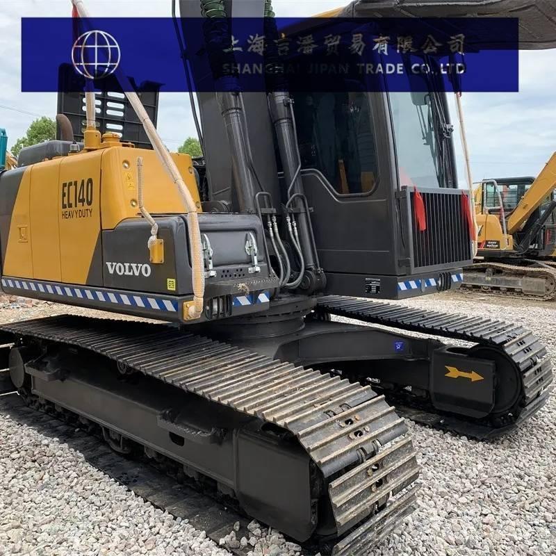 Volvo EC 140 حفارات زحافة