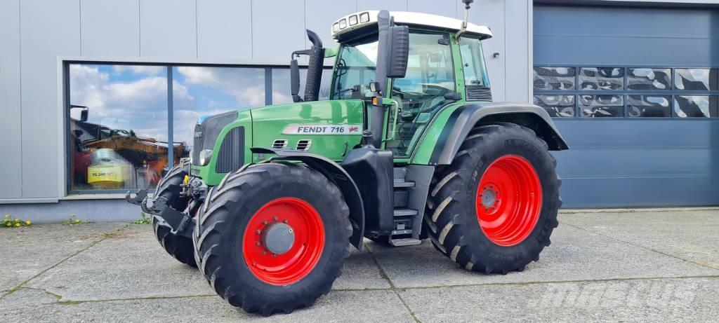 Fendt 716 Vario TMS الجرارات
