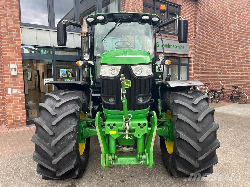 John Deere 6210R الجرارات
