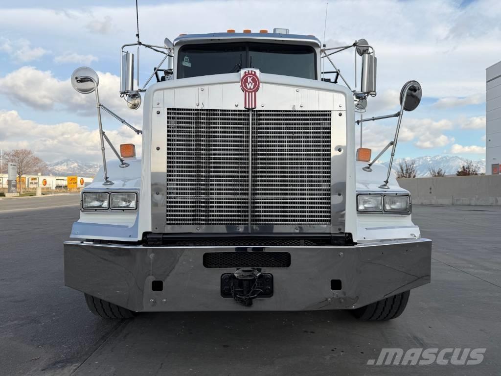 Kenworth T 800 شاحنات قابلة للفك