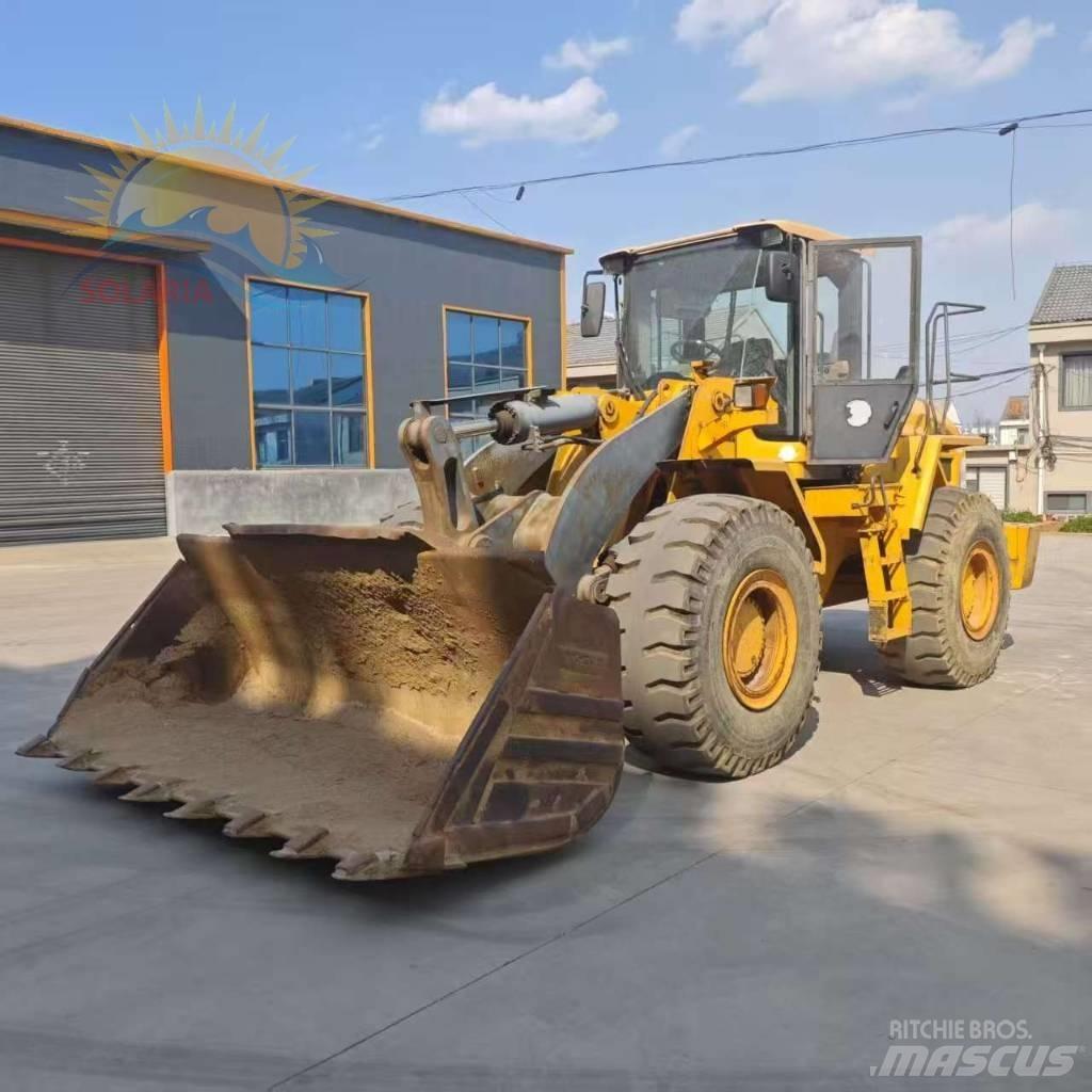 Volvo L 105 لوادر بعجل