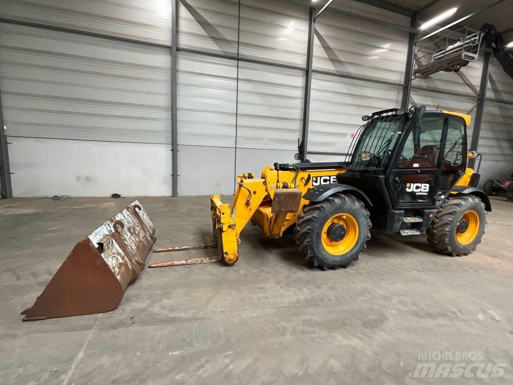 JCB 535 V 125 مناولات متداخلة