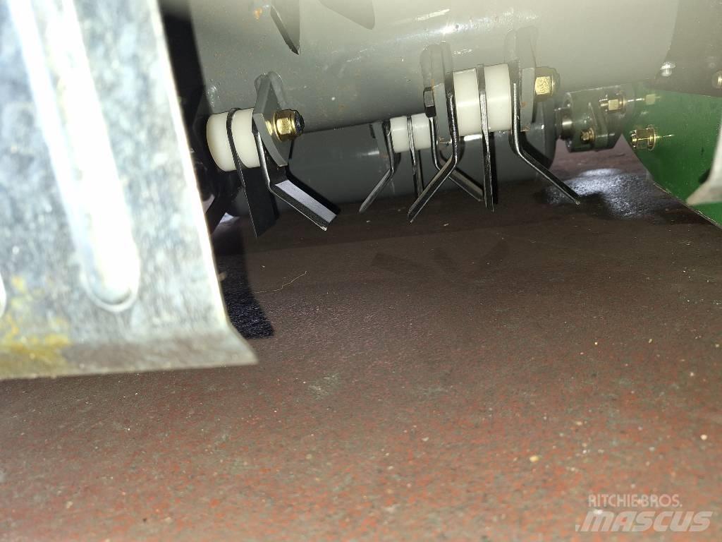 Solmek Bm-600 جراشات البناء