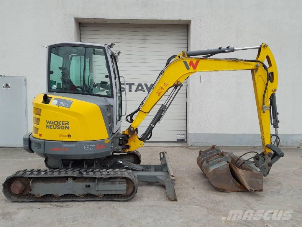 Wacker Neuson EZ 36 حفارات زحافة