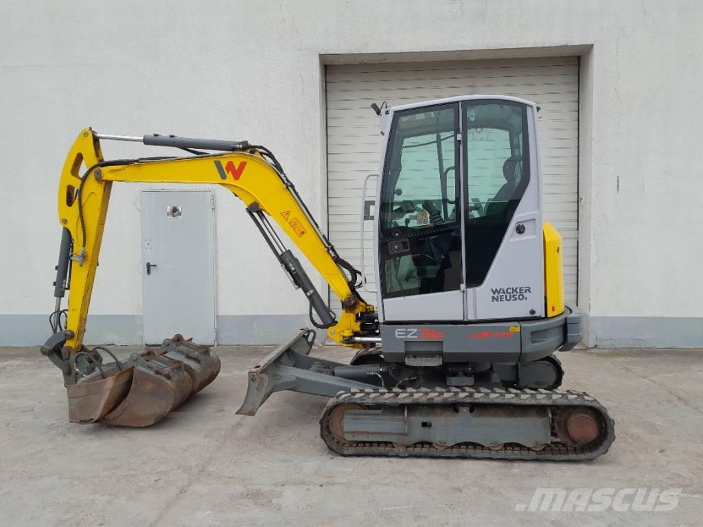 Wacker Neuson EZ 36 حفارات زحافة