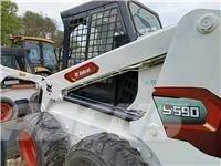 Bobcat S 590 لوادر انزلاقية التوجيه