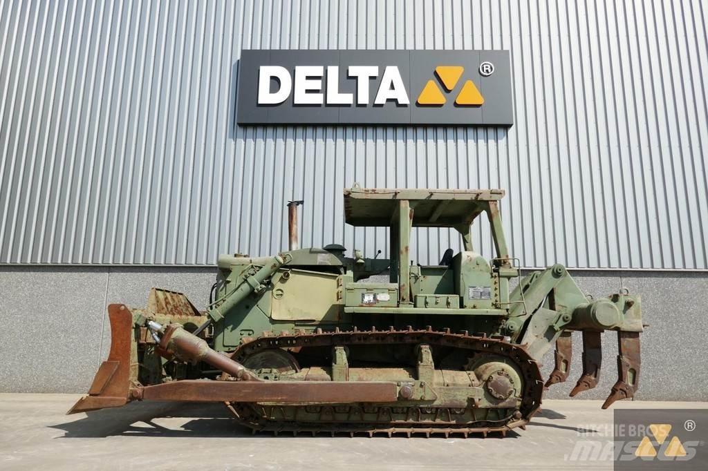 CAT D7F Ex-army بلدوزرات مجنزرة