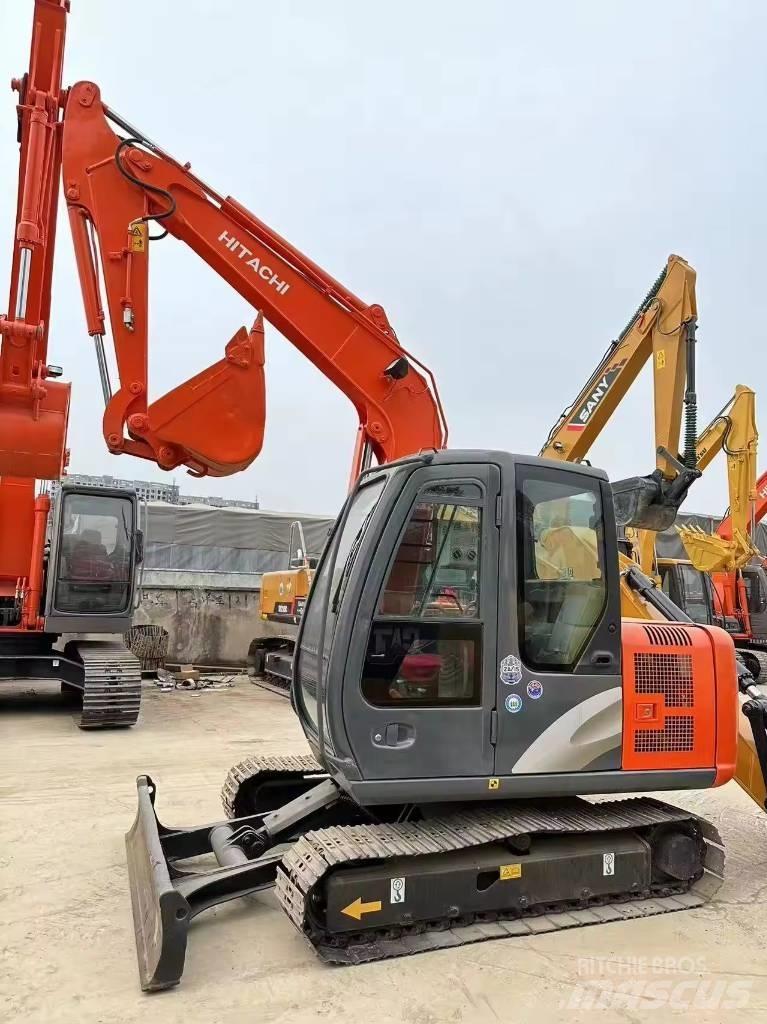 Hitachi ZX 60 حفارات صغيرة أقل من 7 طن (حفارات صغيرة)
