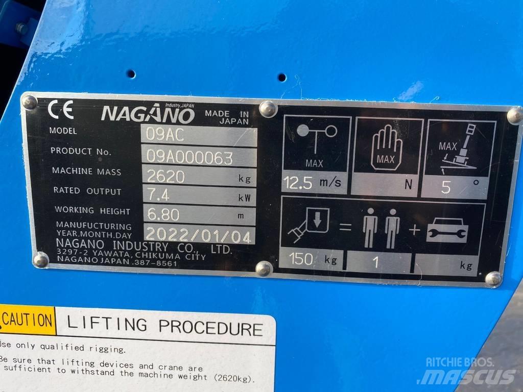 Nagano 09 AC رافعات سلة مفصلية