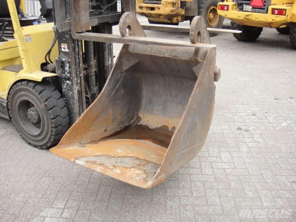 Liebherr R 914 حفارات زحافة