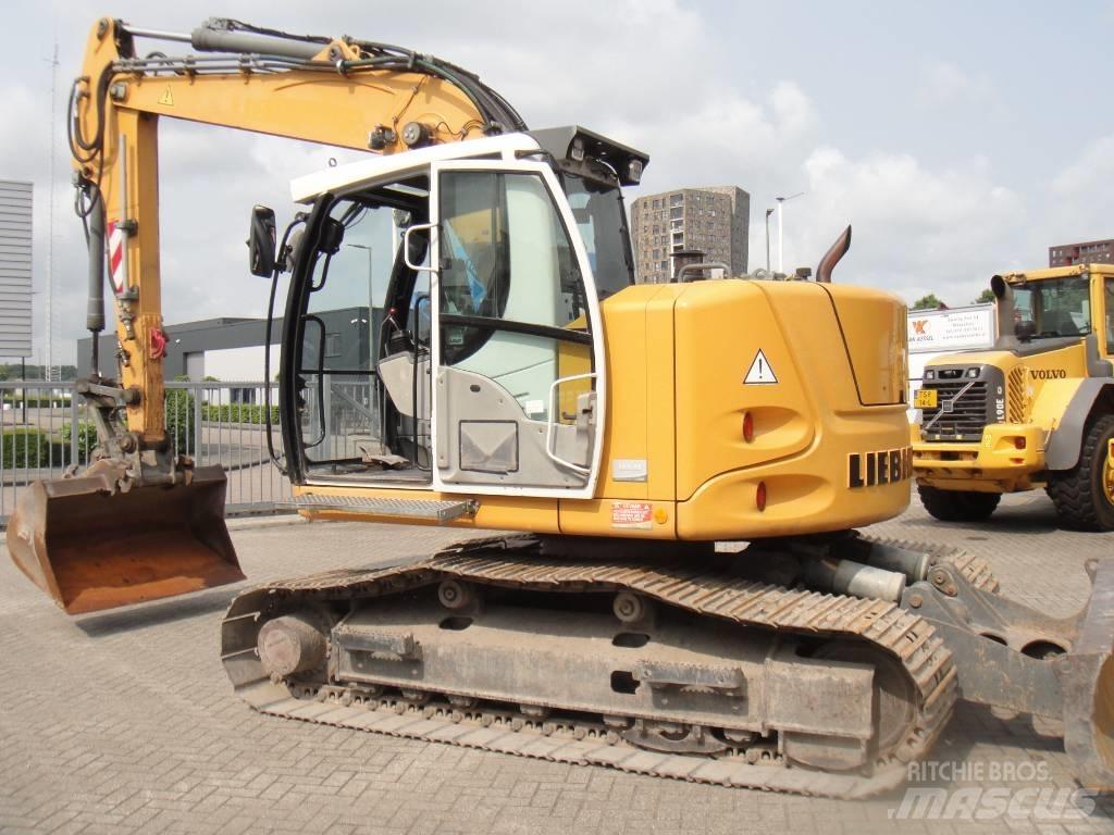Liebherr R 914 حفارات زحافة