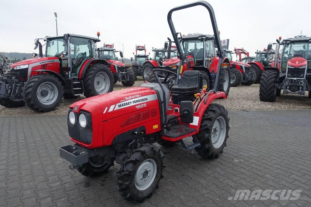 Massey Ferguson 1525 الجرارات