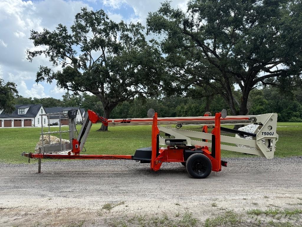 JLG T 500 J المنصات الهوائية المثبتة على مقطورة