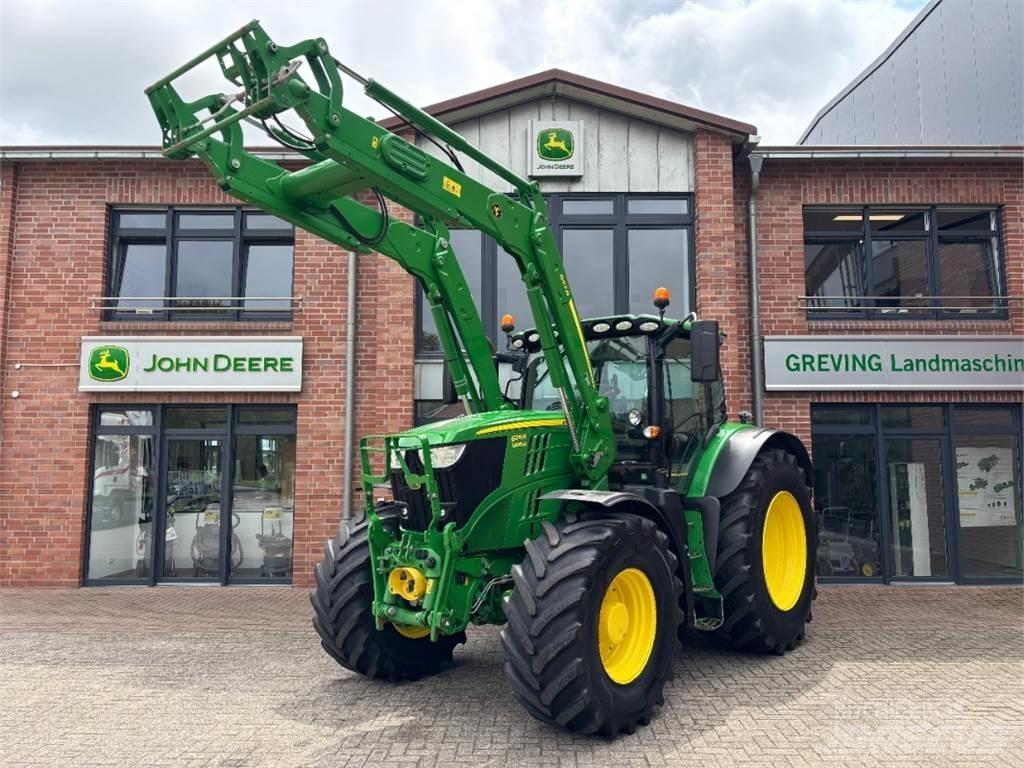 John Deere 6215R الجرارات