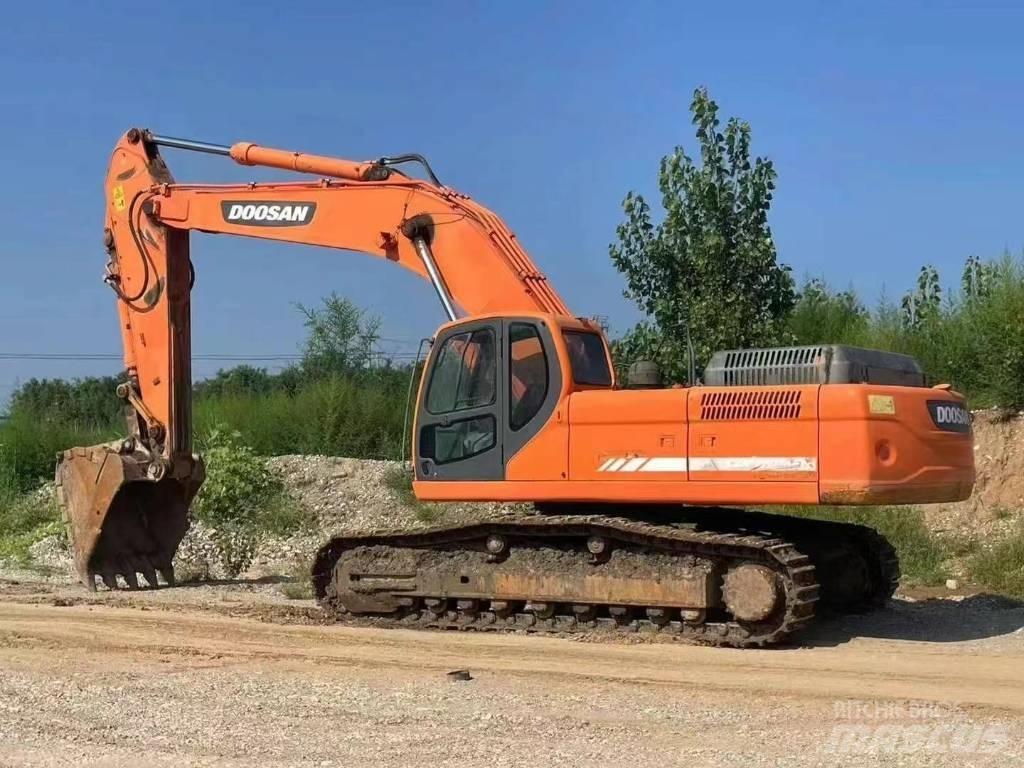 Doosan DX 420 حفارات زحافة