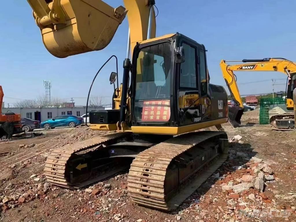 CAT CAT318D حفارات زحافة