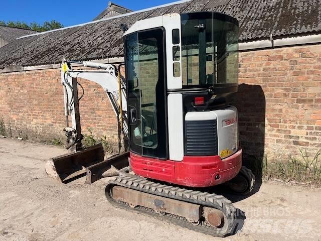 Takeuchi TB 23 R حفارات صغيرة أقل من 7 طن (حفارات صغيرة)