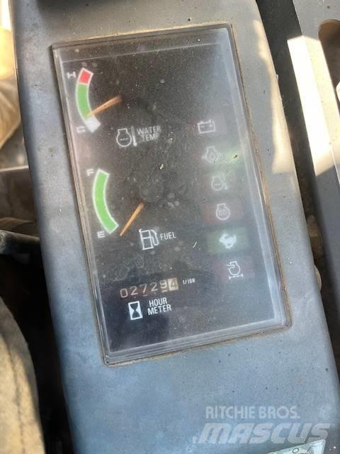 Takeuchi TB 23 R حفارات صغيرة أقل من 7 طن (حفارات صغيرة)