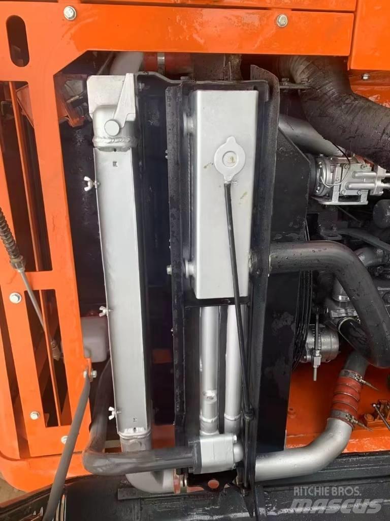 Doosan DX300LC-9C حفارات زحافة