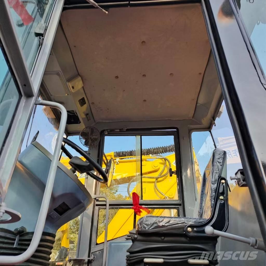 XCMG XS 143 J مداحل أحادية الأسطوانة