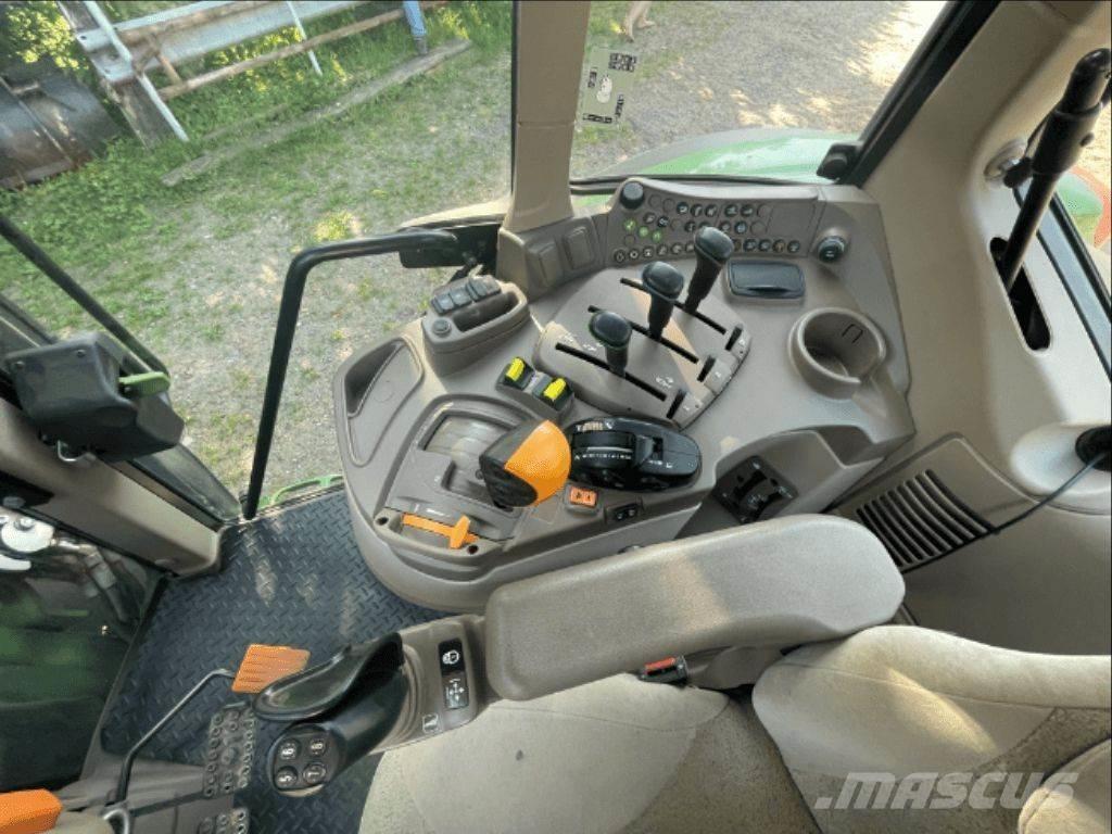 John Deere 6120 M الجرارات