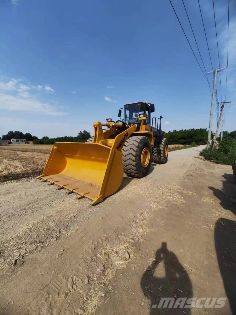 Komatsu WA 470-3 لوادر بعجل