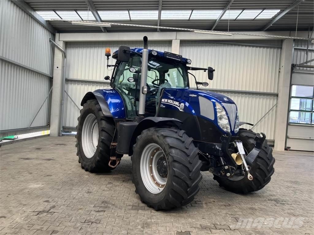 New Holland T7.200 الجرارات