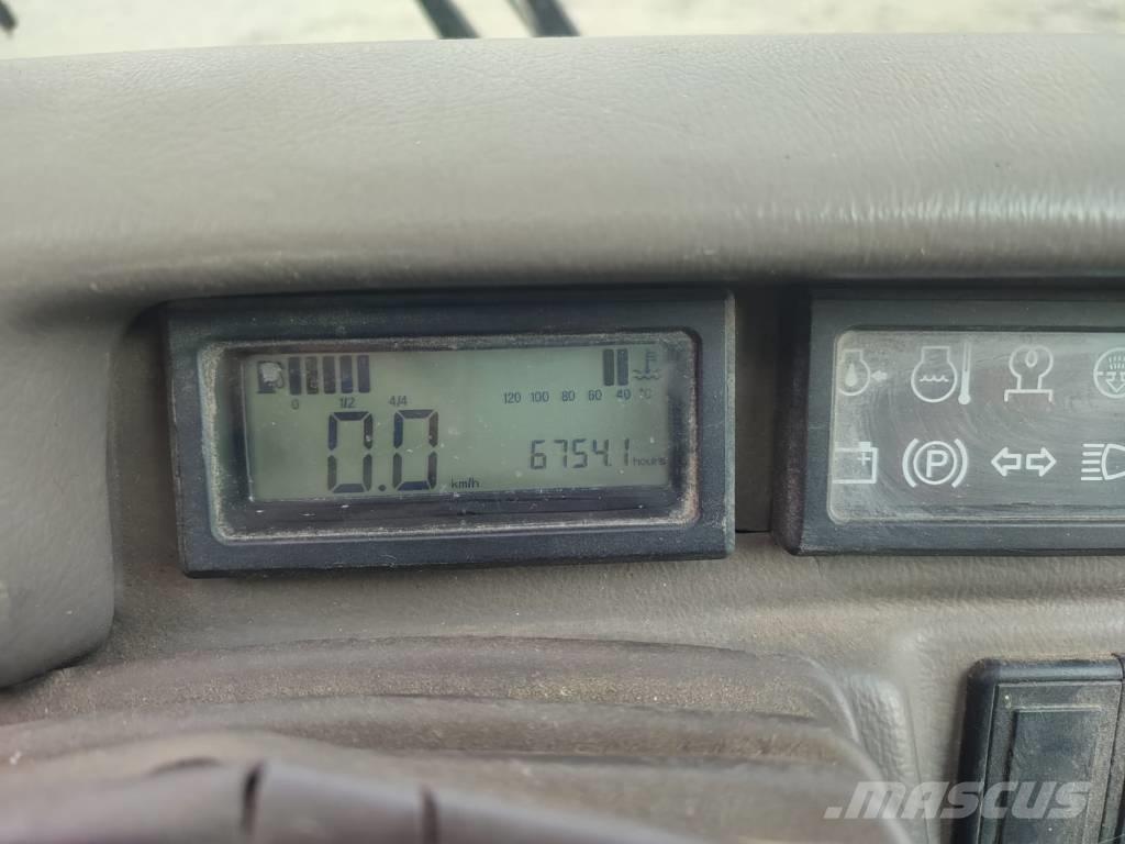 Manitou MRT1635 مناولات متداخلة