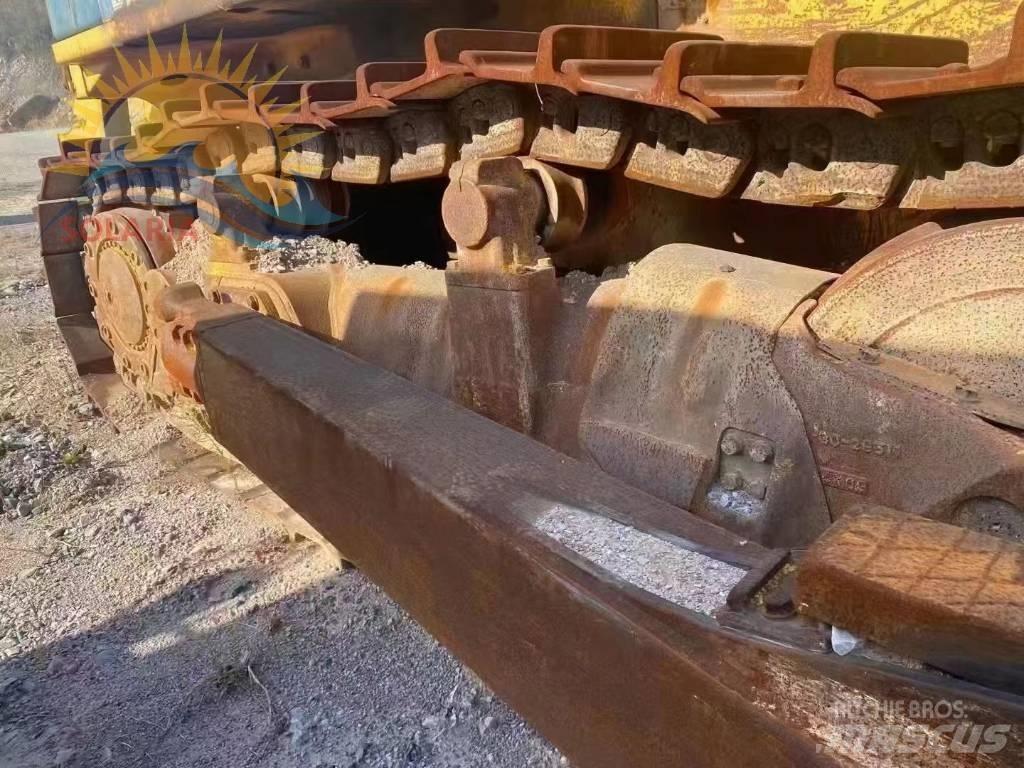 Komatsu D 275 A-2 بلدوزرات مجنزرة