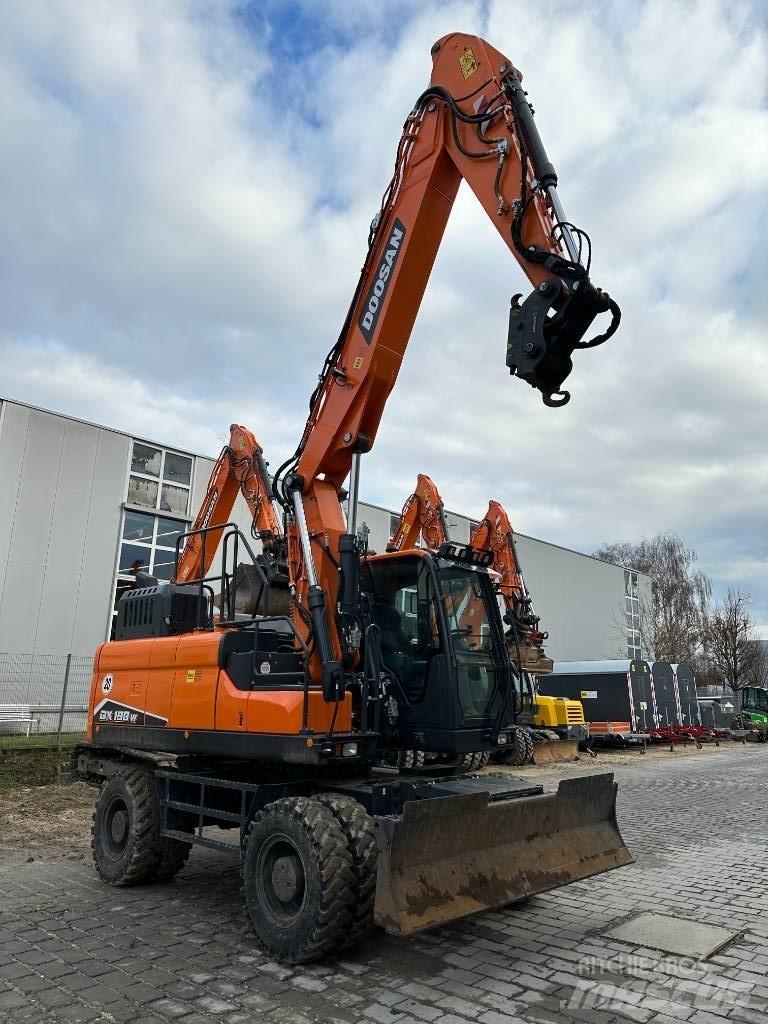 Doosan DX 190 W-7 حفارات بعجل