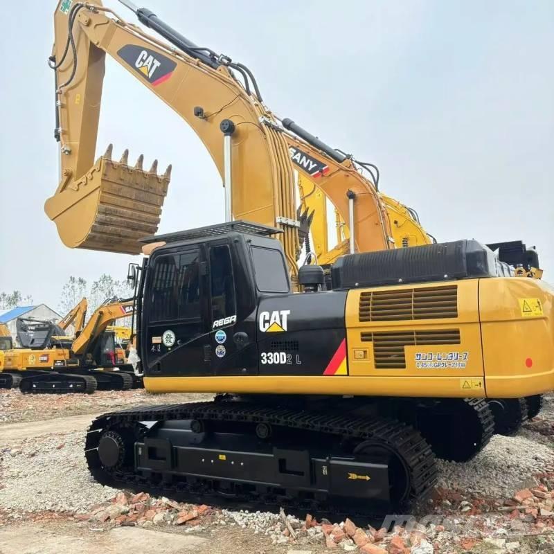 CAT 330 D حفارات زحافة