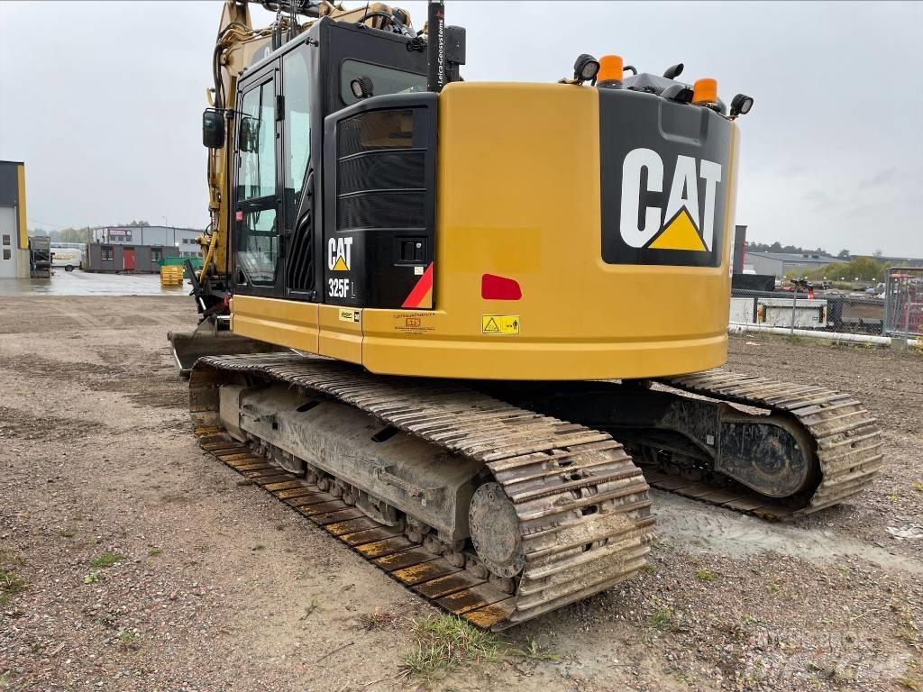 CAT 325F حفارات زحافة