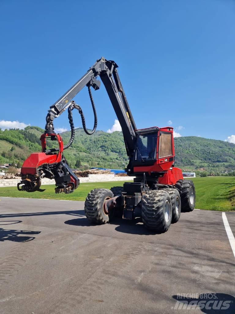Komatsu 931.1 حصادات