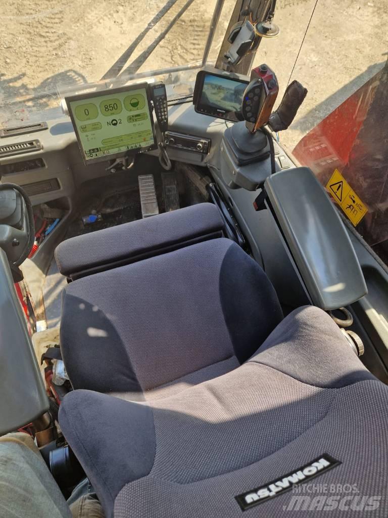 Komatsu 931.1 حصادات