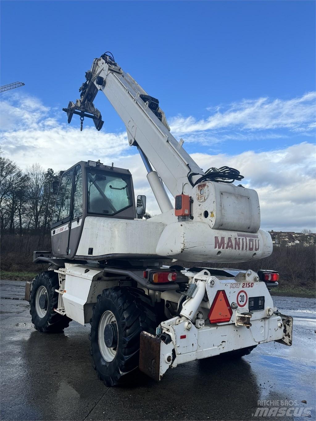 Manitou MRT 2150 مناولات متداخلة