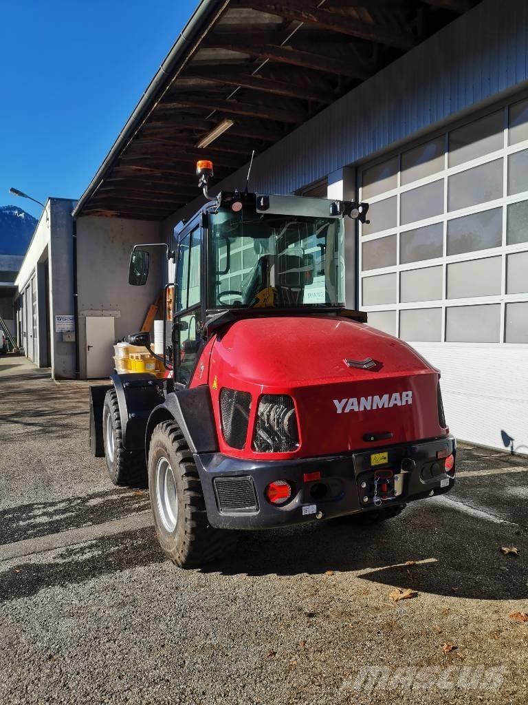 Yanmar V 7 لوادر بعجل