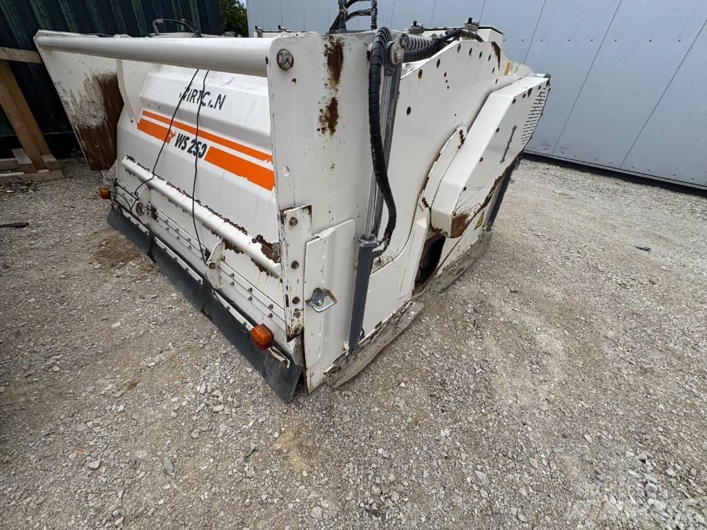 Wirtgen WS 250 معدات إعادة تدوير الأسفلت