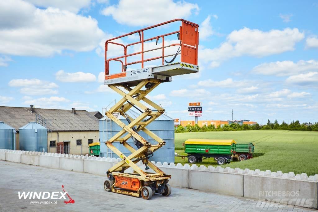 JLG 1930 ES رافعات مقصية الشكل