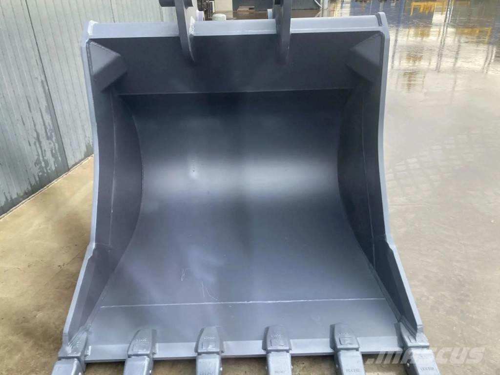 Komatsu PC390 دلاء