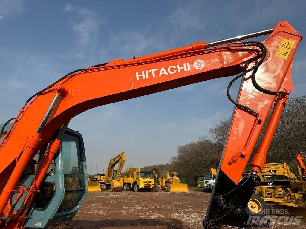 Hitachi EX 120 حفارات زحافة